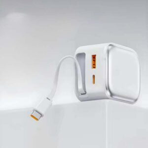 3P Power Charger: Multi-port Charging Head with Built-in Retractable Data Cable